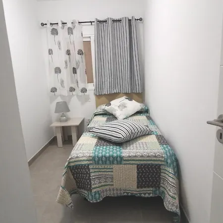 In Front Onf The Ocean 3 Bedrooms *